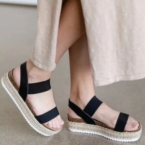 Madden Girl Espadrille Sandal New in Box Size 10 Black